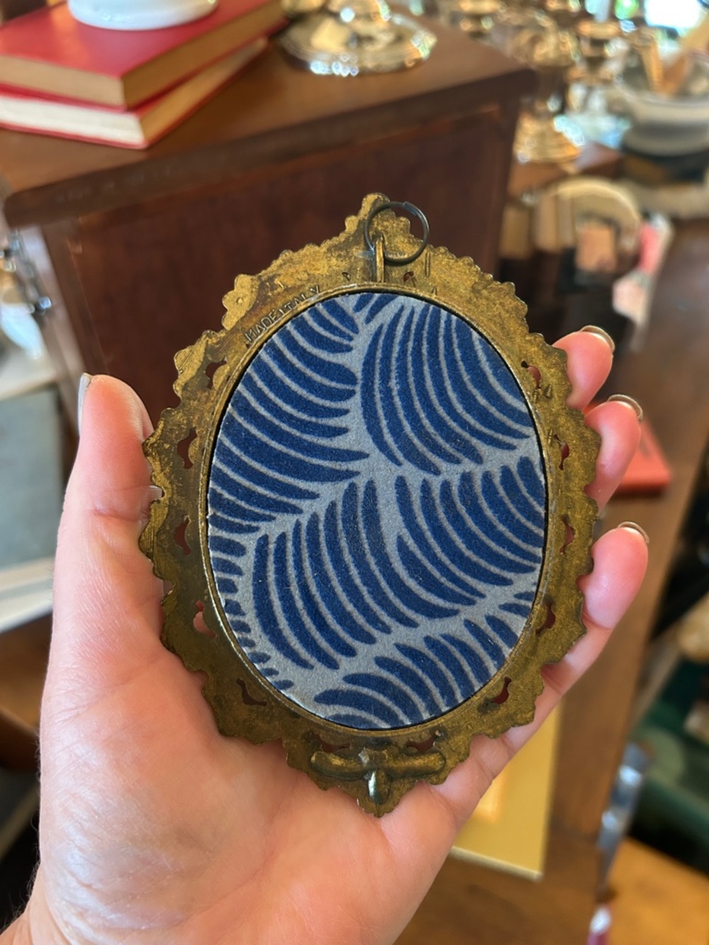 Vintage Italian Brass Mini Convex Frame with Moody Floral Print - Picture 2 of 5